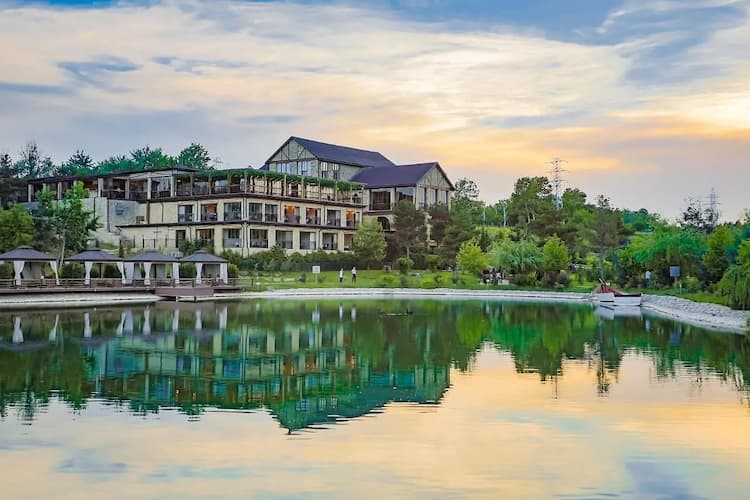 Private Shamakhi & Qabala day tour